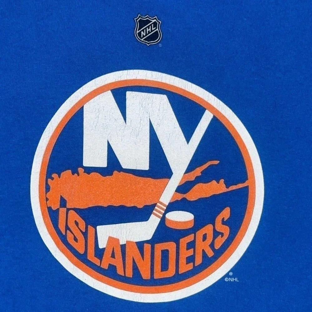 Vintage New York Islanders Nino Niederreiter‎ #25 NHL Reebok T-Shirt Men's 2XL
